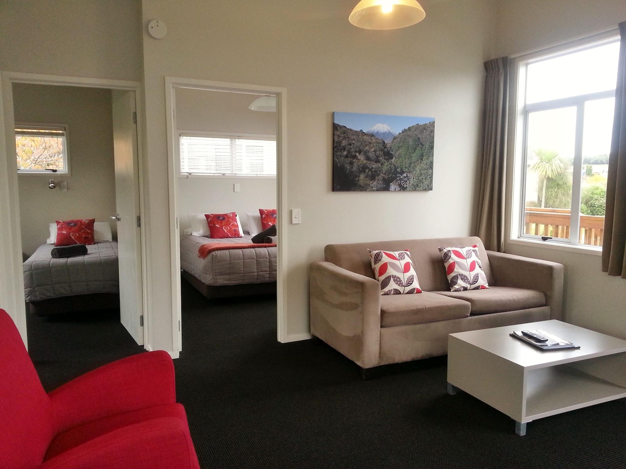 Debretts Holiday park 5*
