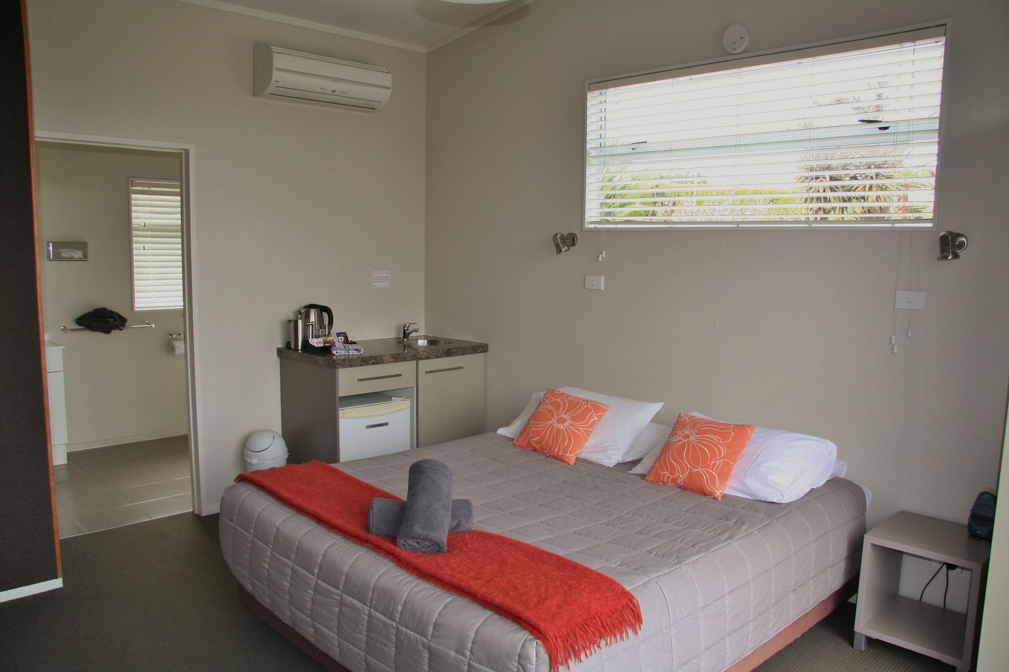 Debretts Taupo